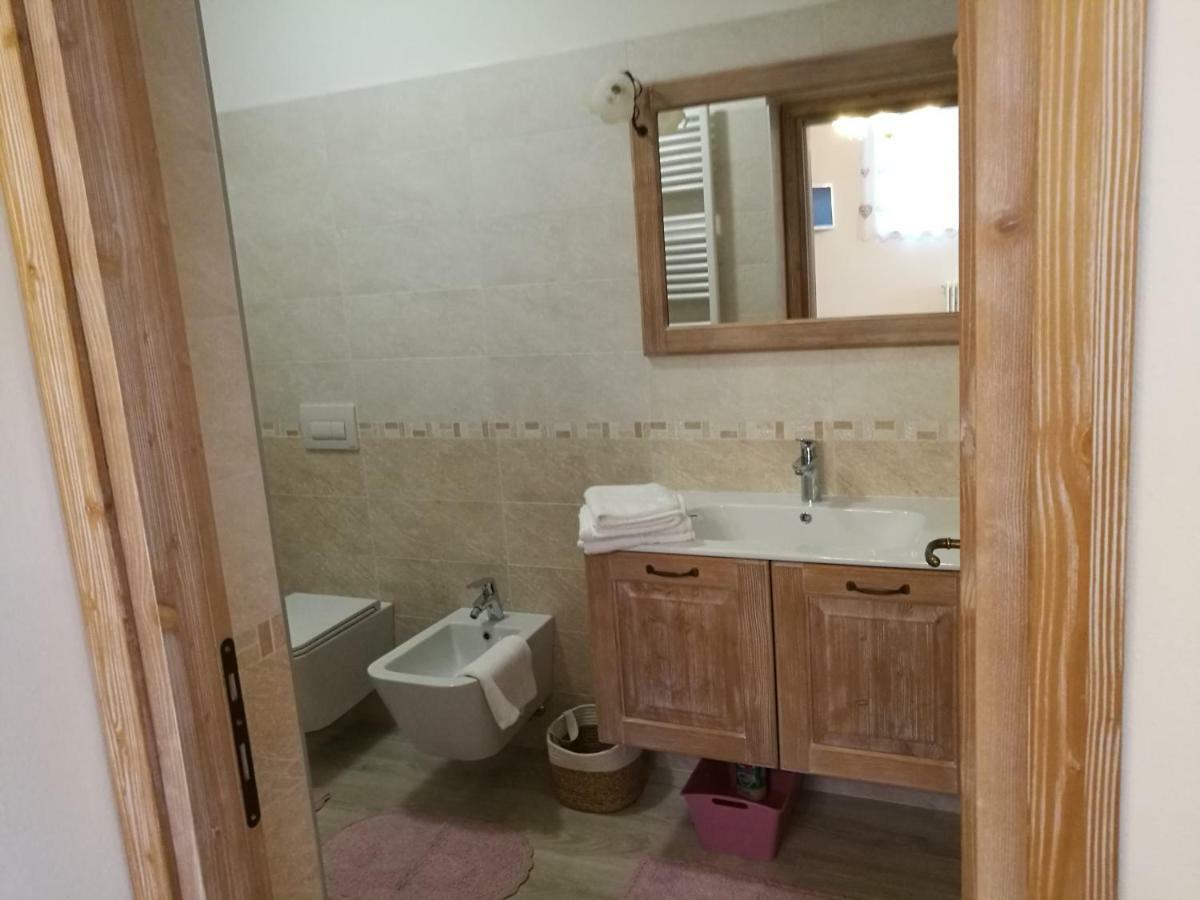 Al Salgiar Apartment Tuenno Bagian luar foto
